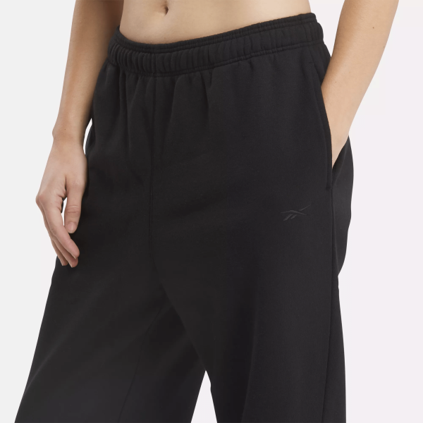 Women's Lux Fleece Sweatpants - Image 4