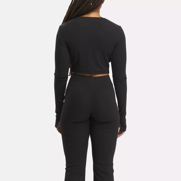 Women's Classics Wardrobe Essentials Long Sleeve T-Shirt - Image 3