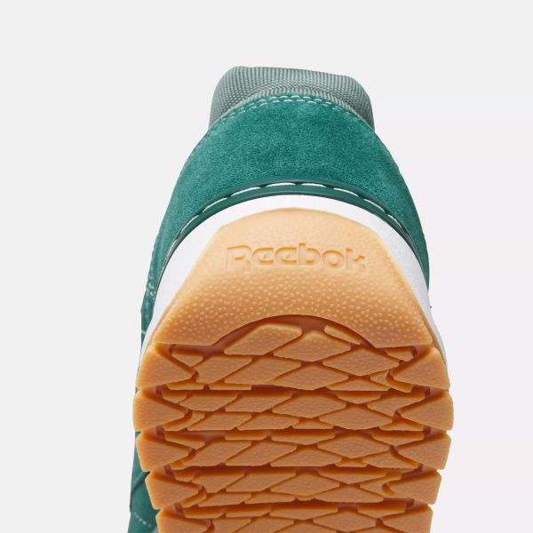 Club C Megacourt Shoes - Image 6