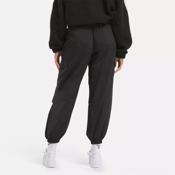 Women's Wardrobe Essentials Cargo Pants - Image 3