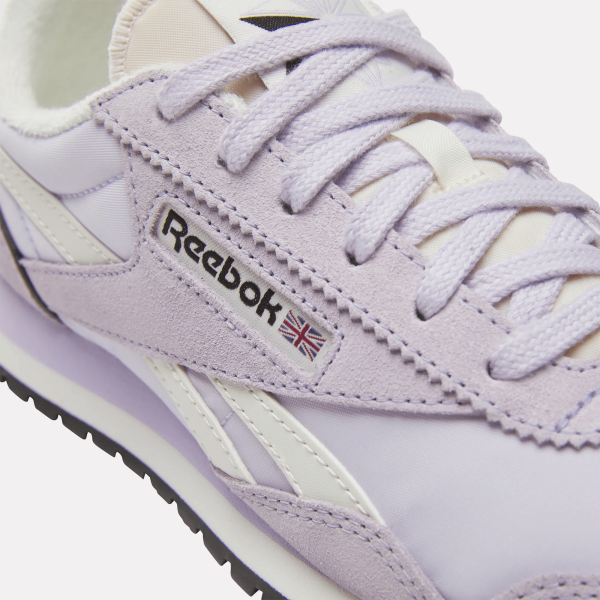 Women's Classic AZ Shoes - Image 7