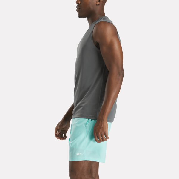 Training Sleeveless Tech T-Shirt - Image 2