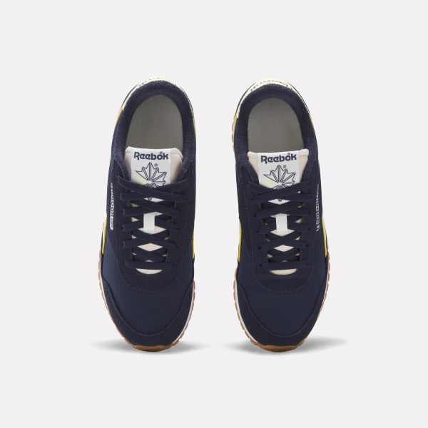 Women's Classic AZ Shoes - Image 5