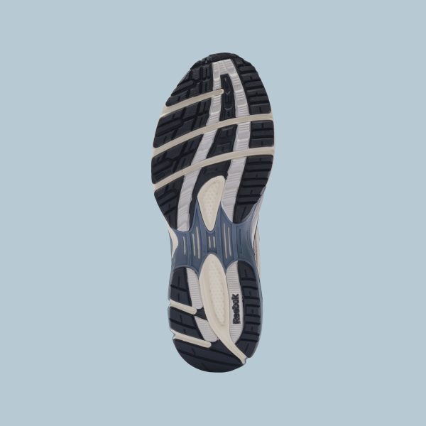 Premier Road Ultra Sneakers - Image 4