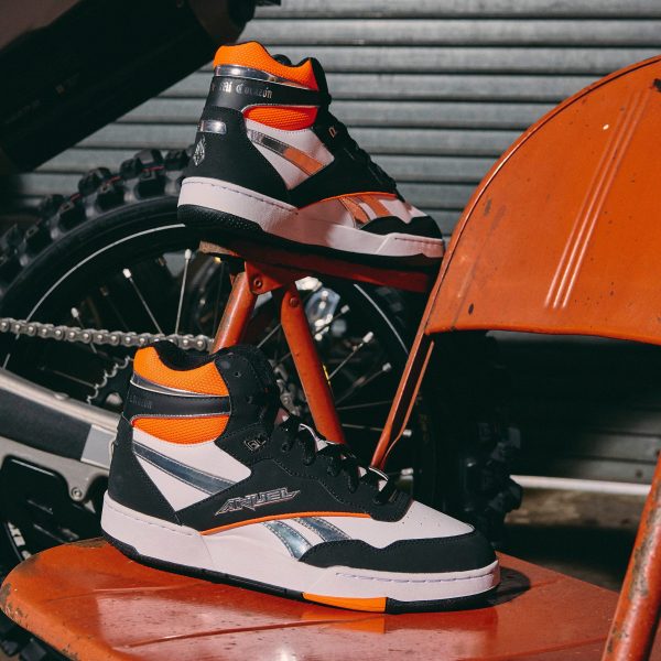 Reebok x Anuel AA BB 4000 II Mid Retro Basketball Shoes - Image 2