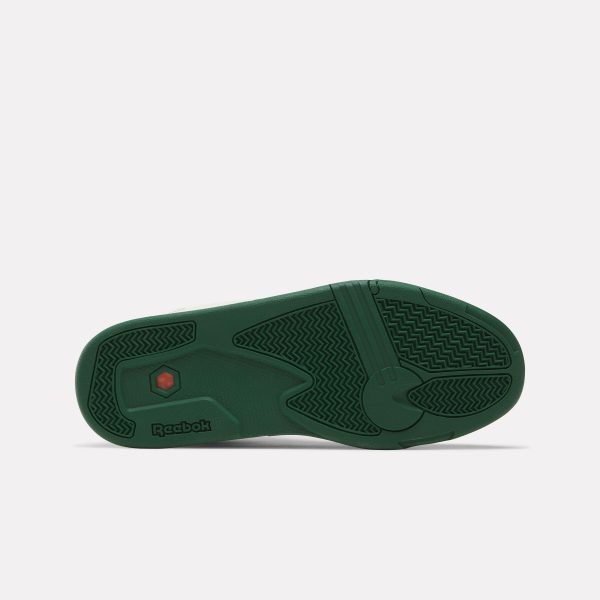 Pump Omni Zone II Retro Basketball Shoes - Image 4