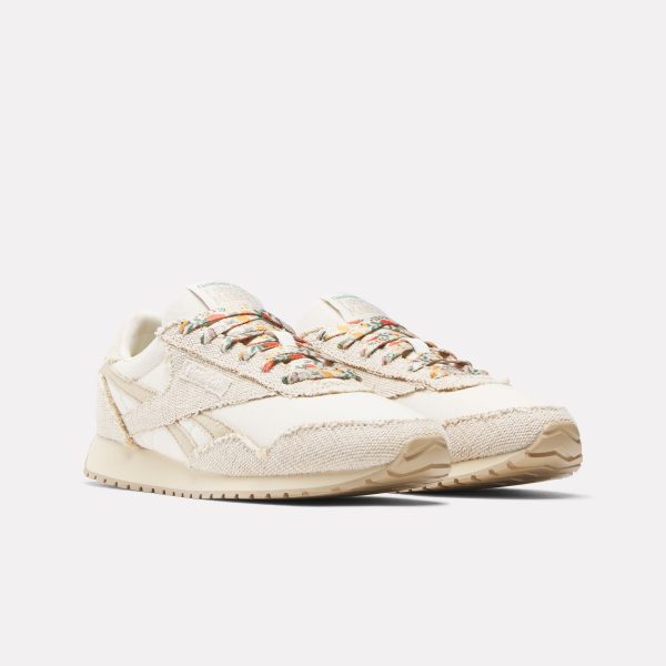 Women's Classic AZ Shoes - Image 2
