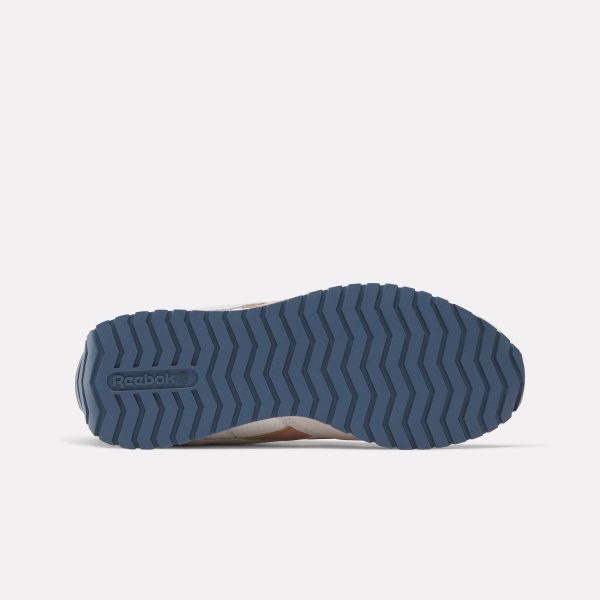 Women's Classic AZ Shoes - Image 4