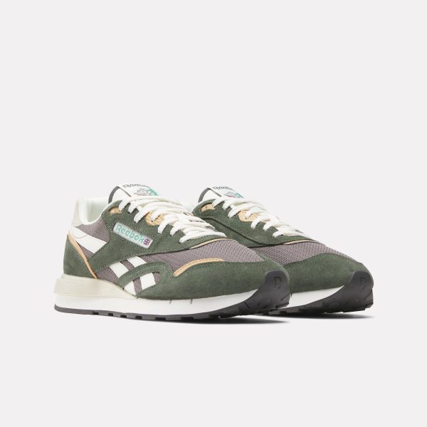 Classic Nylon 89 Shoes - Image 2