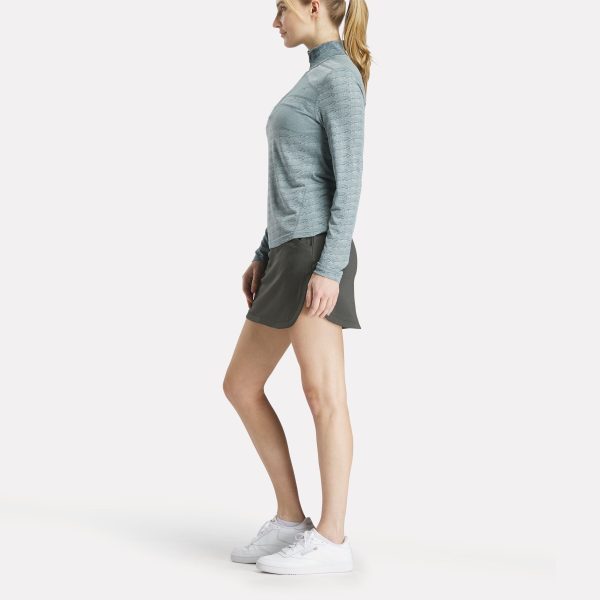 Women's Long Sleeve Engineered Vector Jacquard 1/4 Zip Golf Pullover Top - Image 3
