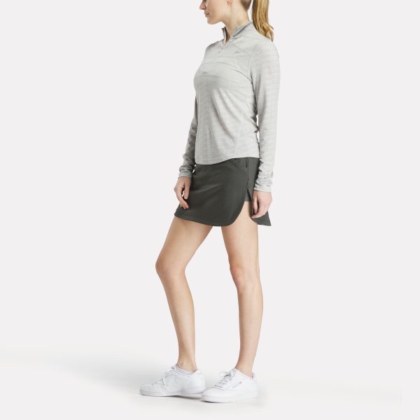 Women's Long Sleeve Engineered Vector Jacquard 1/4 Zip Golf Pullover Top - Image 2